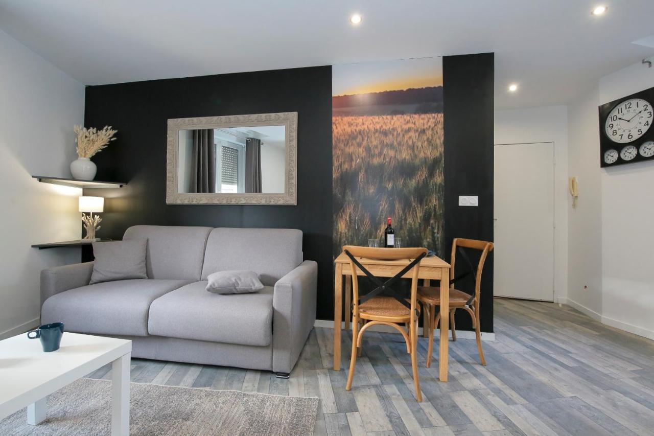 Апартаменты Les Champs, T2 Hypercentre Chic Et Cosy Wifi Par Sovalfi Сент-Этьен Экстерьер фото